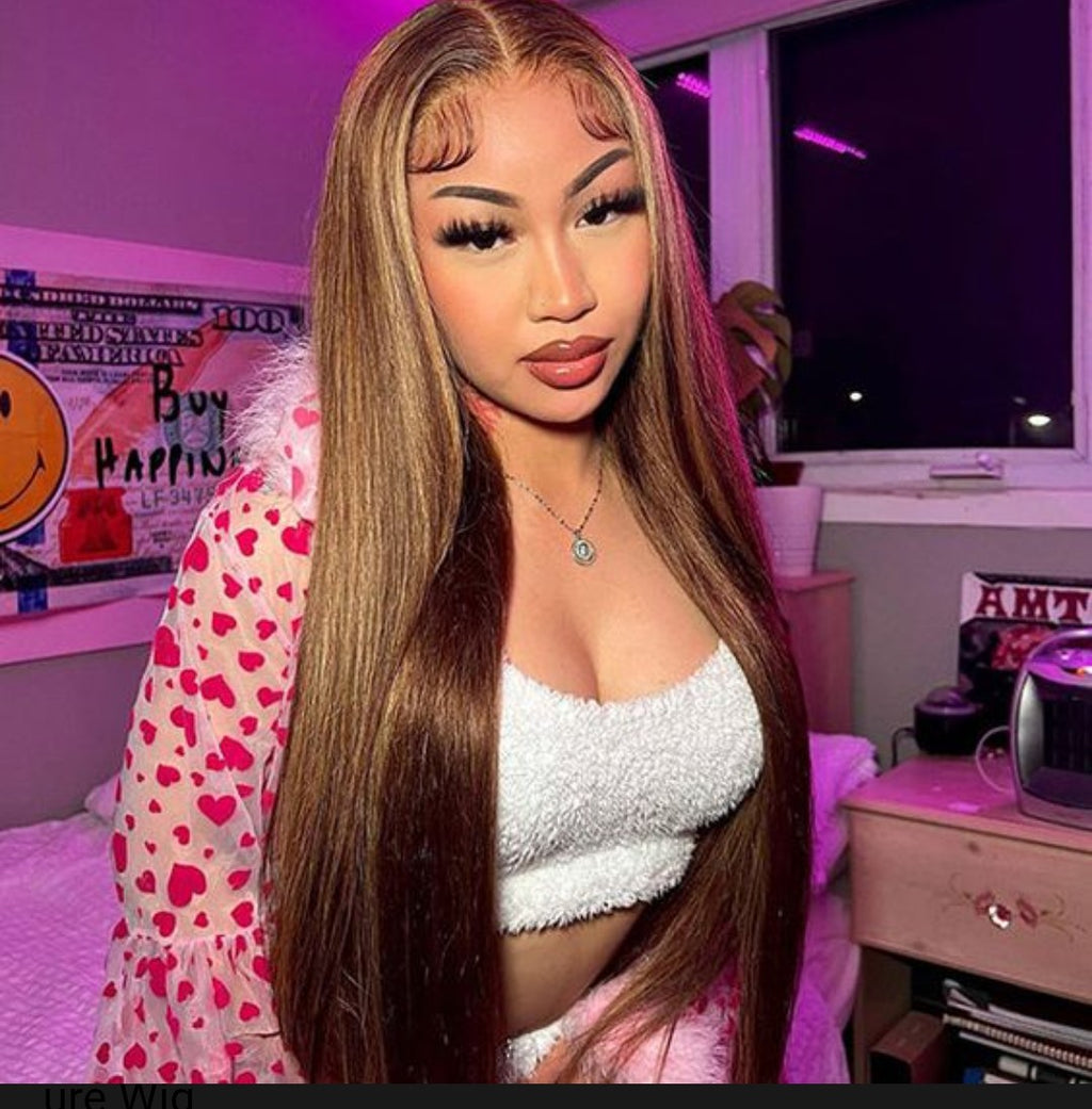 Highlight Silky Straight Wear Go Pre-Plucked And Pre Cut Glueless 7*4 Lace Closure Wig